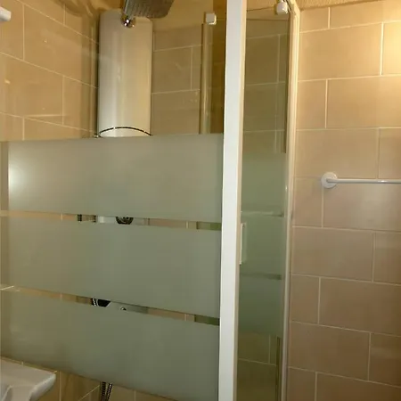 Au Pied Des Pistes Apartment *