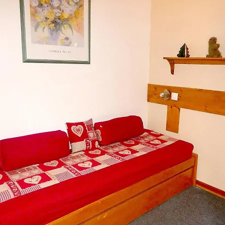 Apartment Au Pied Des Pistes Modane